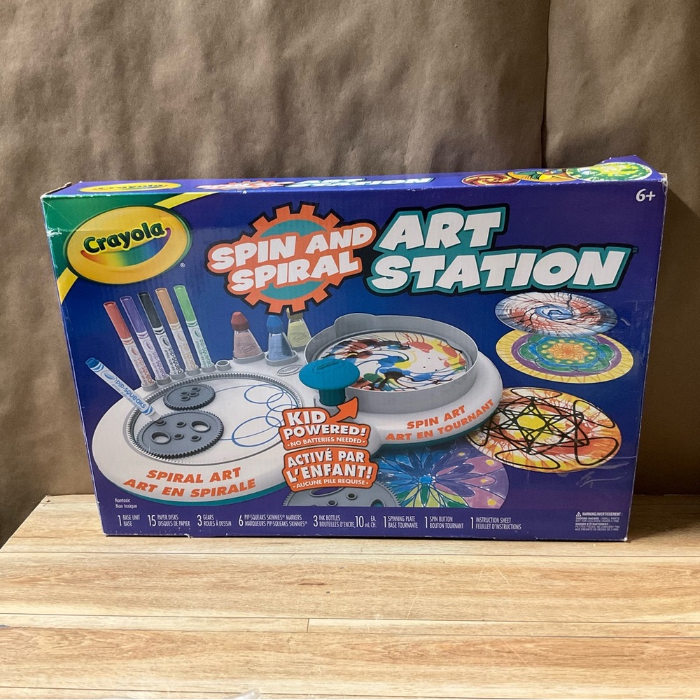 Crayola Spin And Spiral Art Station Non Toxic Markers Ink Geometric Arts Crafts